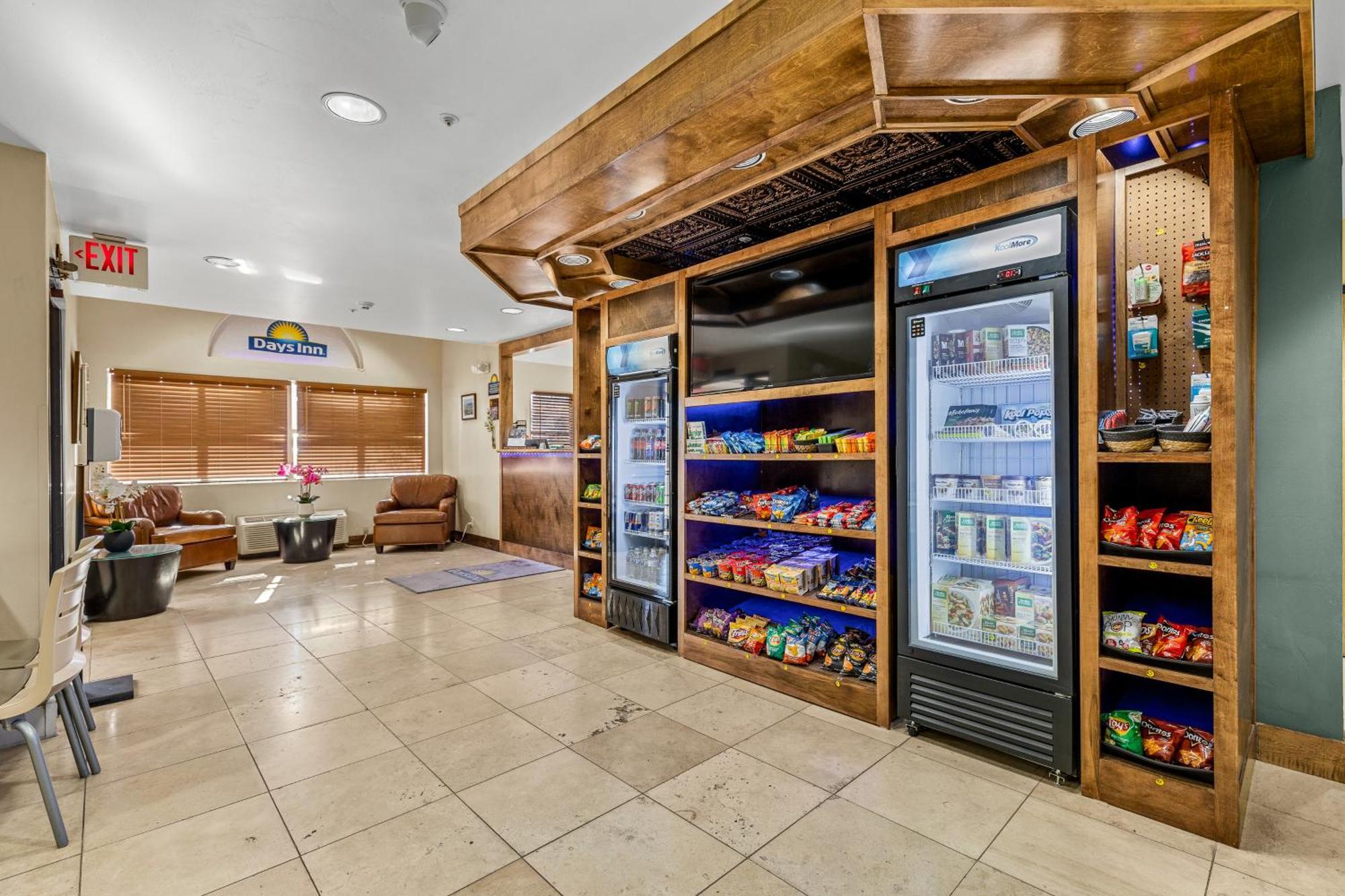 Days Inn By Wyndham Camp Verde Arizona 외부 사진